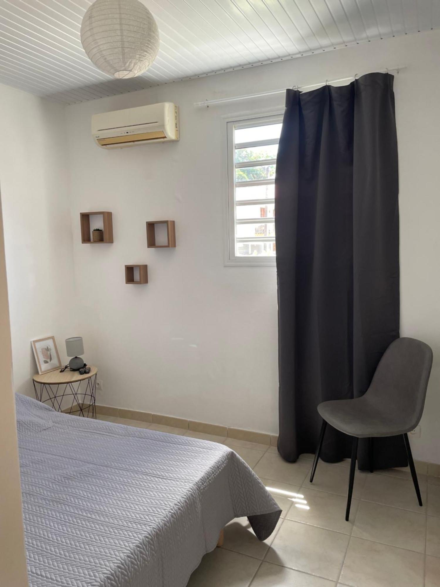 Ferienwohnung Cosy T3 Au Coeur De Sainte Anne Exterior foto